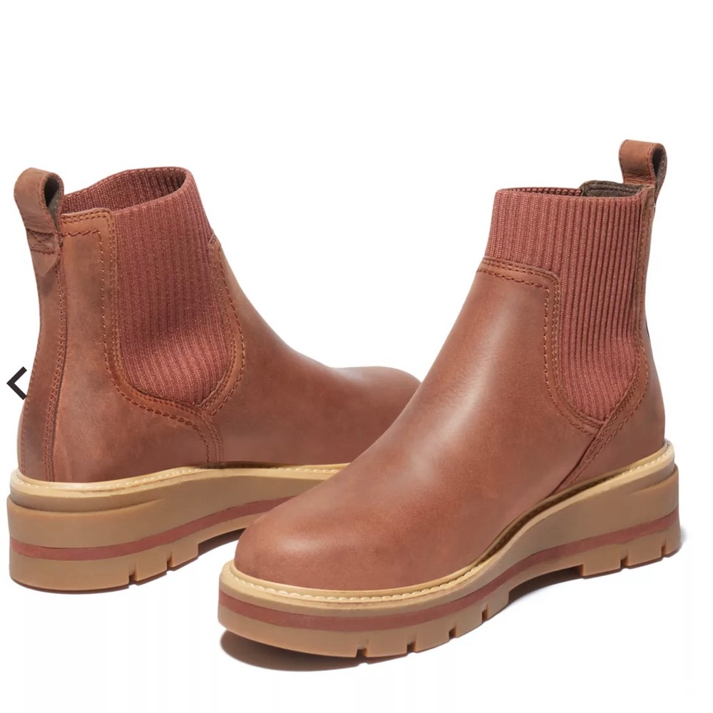 TIMBERLAND WOMEN'S CERVINIA VALLEY CHELSEA BOOTS - Picture 5 of 8